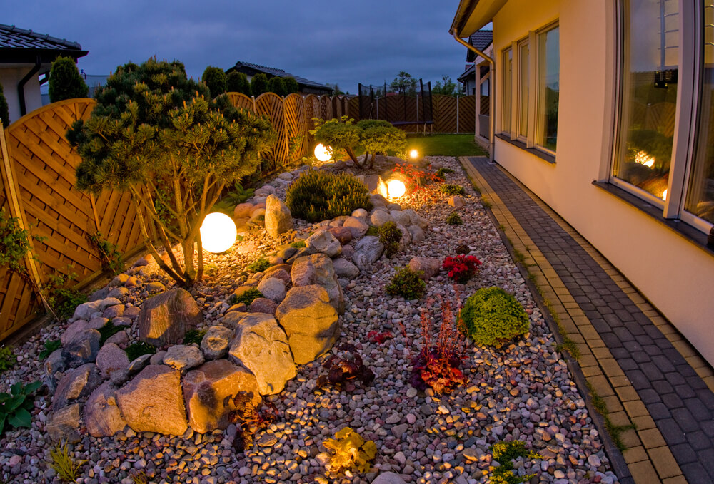 yard lighting landscape designer toronto